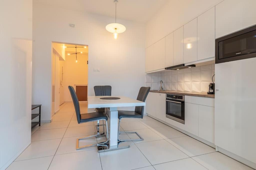 Midtown Gleaming Apartamento *